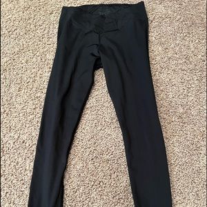 Black crossover leggings